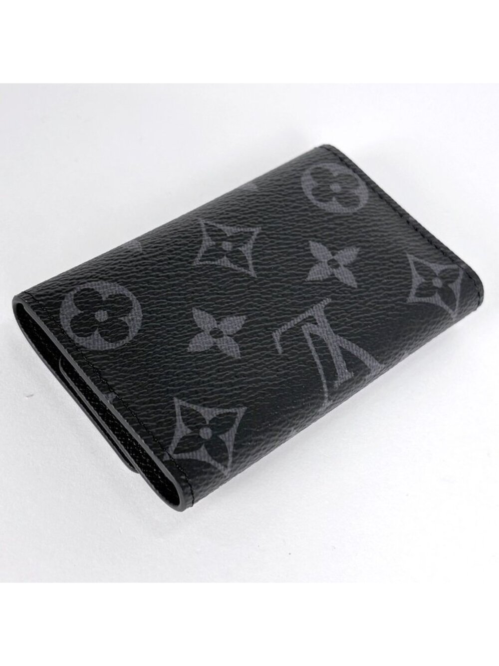 Louis Vuitton Multicles 6 Key Case Monogram Eclipse Noir Key Holder View 2